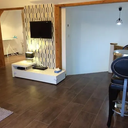 F2 Au Plaisir 公寓 *